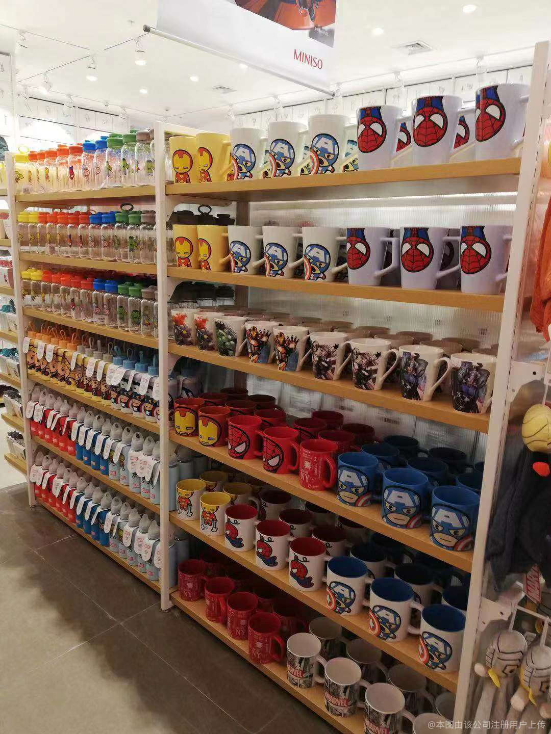 小店铺里的大生活——创优日用百货店